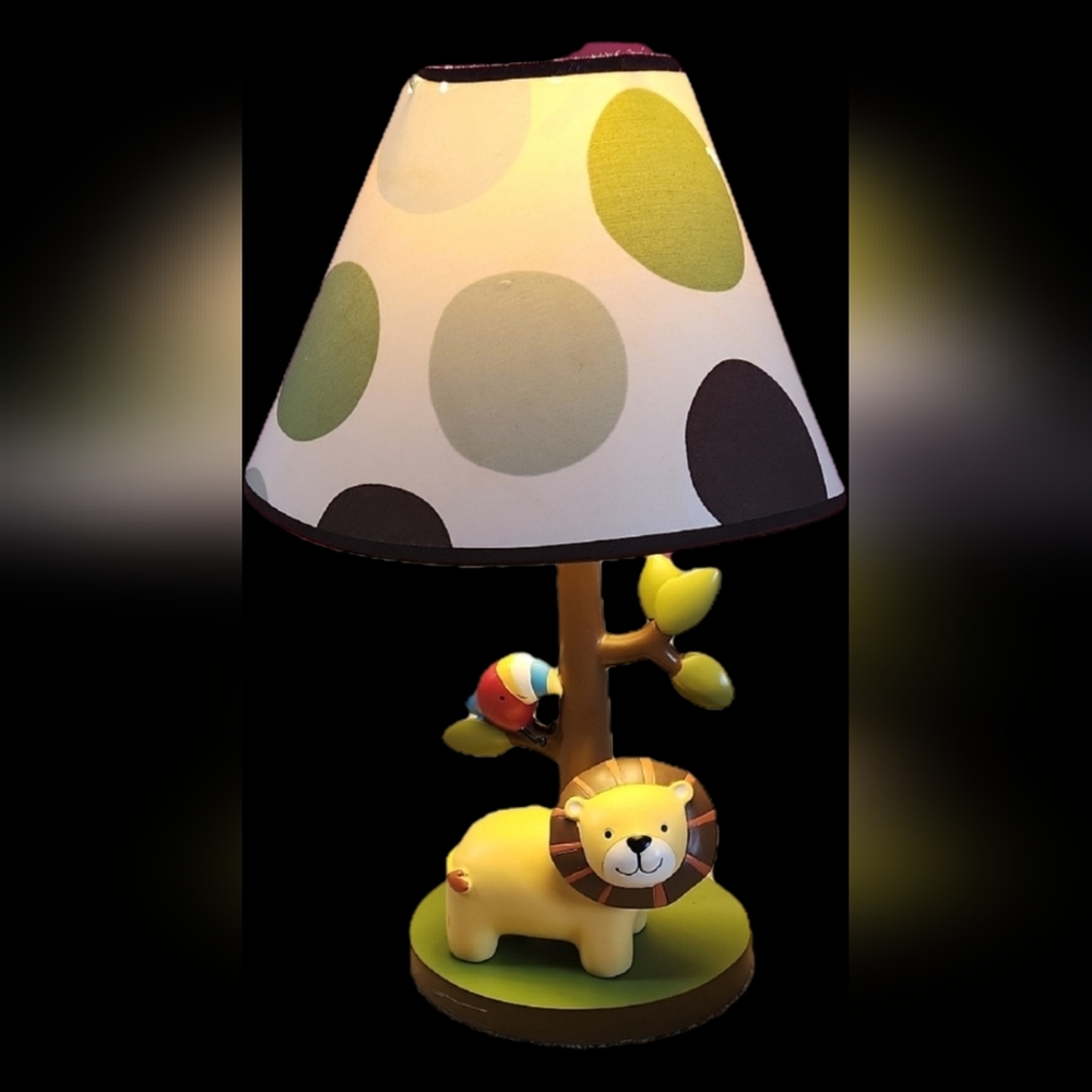 Charming Lion Table Lamp with Polka Dot Shade